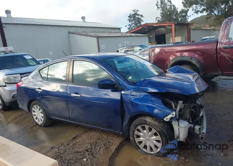 2018 Nissan Versa 1.6 Sv z USA, uszkodzony, nr VIN 3N1CN7AP0JL862936